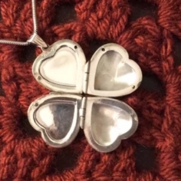 Vintage Jewelry - Vintage Sterling Clover Heart Locket